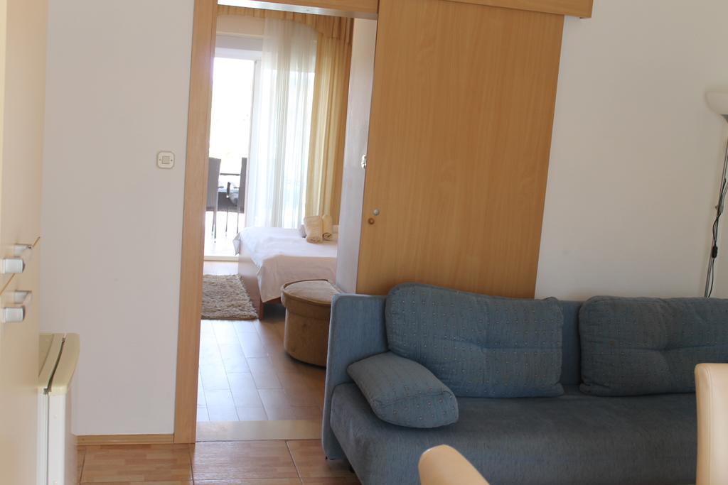 Apartments Roko Kolinda Bibinje Eksteriør bilde