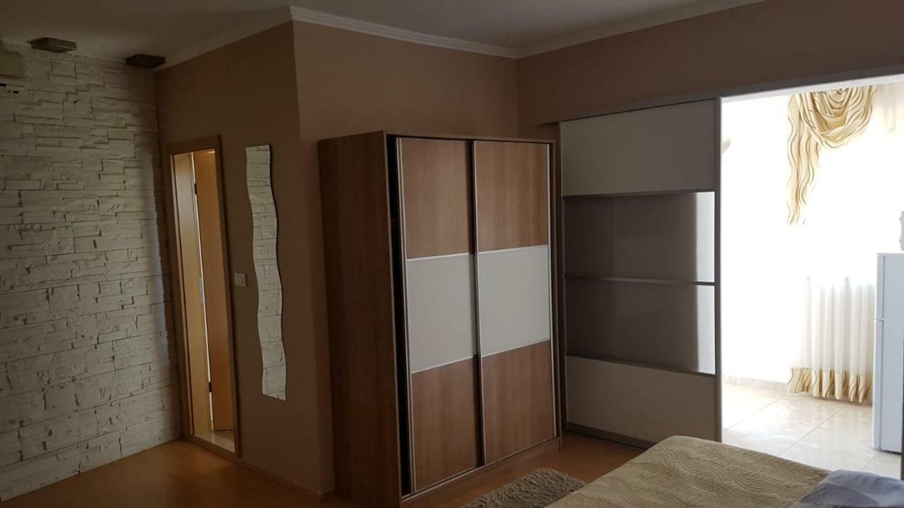 Apartments Roko Kolinda Bibinje Eksteriør bilde